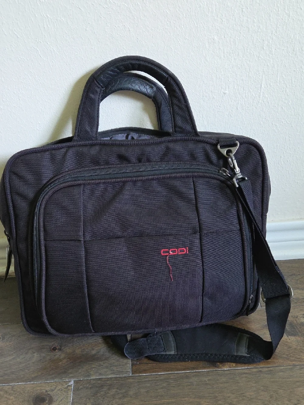 Unbranded Black Men’s Laptop Briefcase with Shoulder Strap